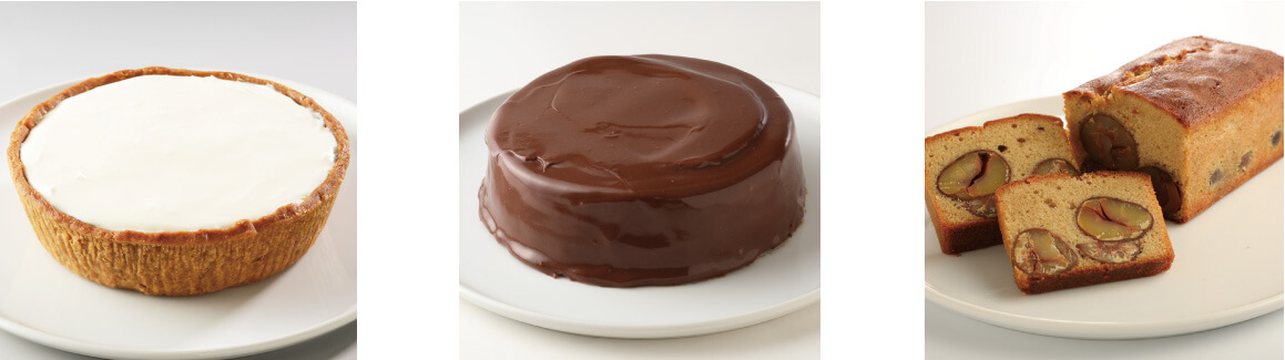 ベイクドチーズケーキ、チョコレートケーキ（ザ・ショコラ）、栗のケーキ